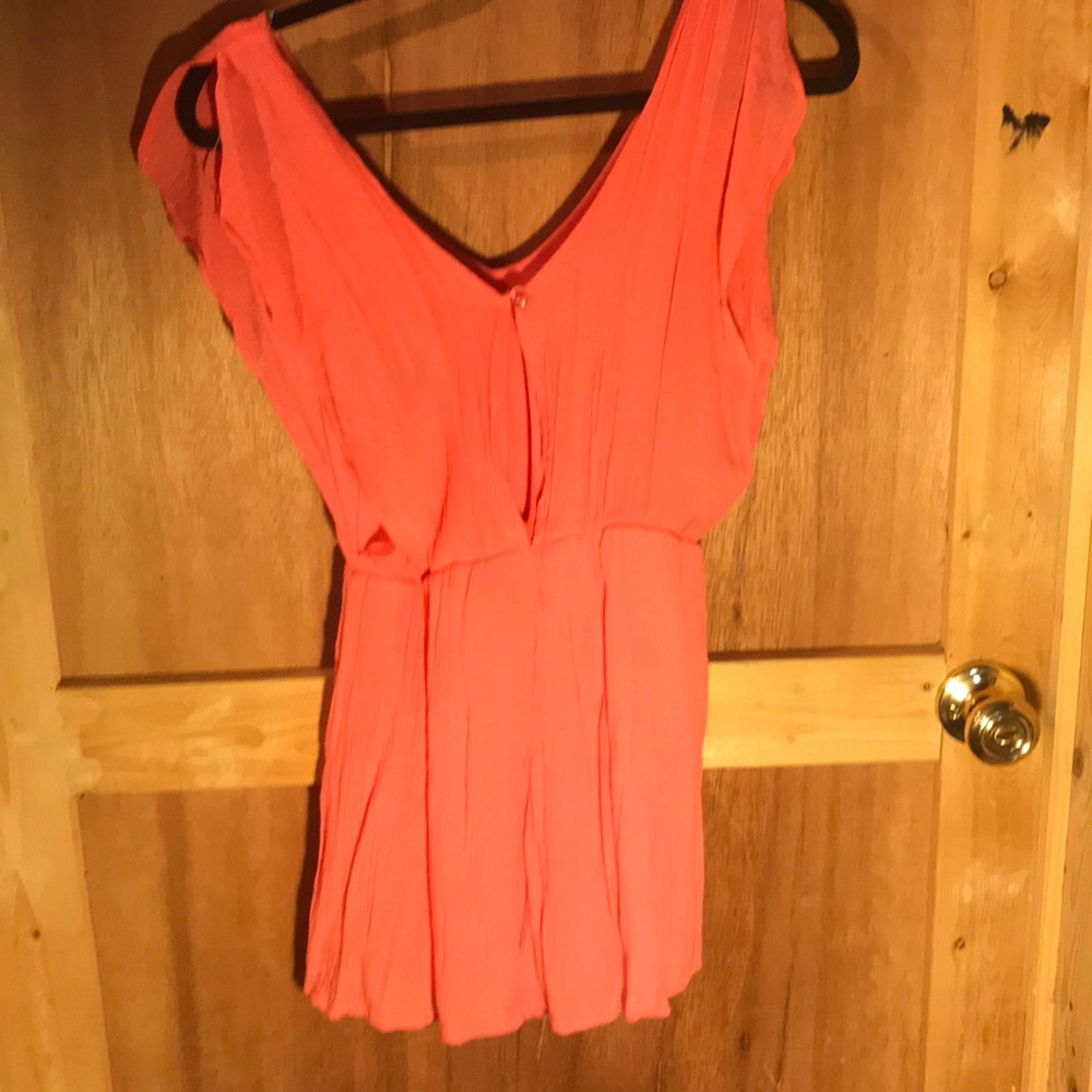 Romper - Picture 2 of 4